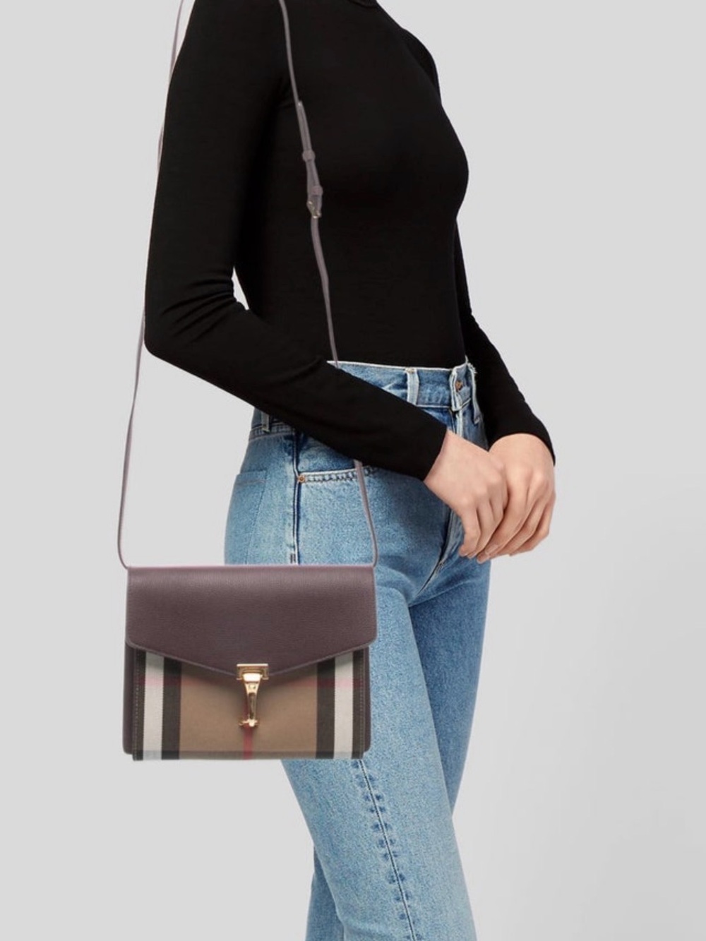 NWT Burberry Classic Check Crossbody Bag in Plum with Gold Hardware - Picture 4 of 9